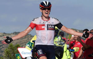 Mathias Frank gana la 17 etapa de la Vuelta