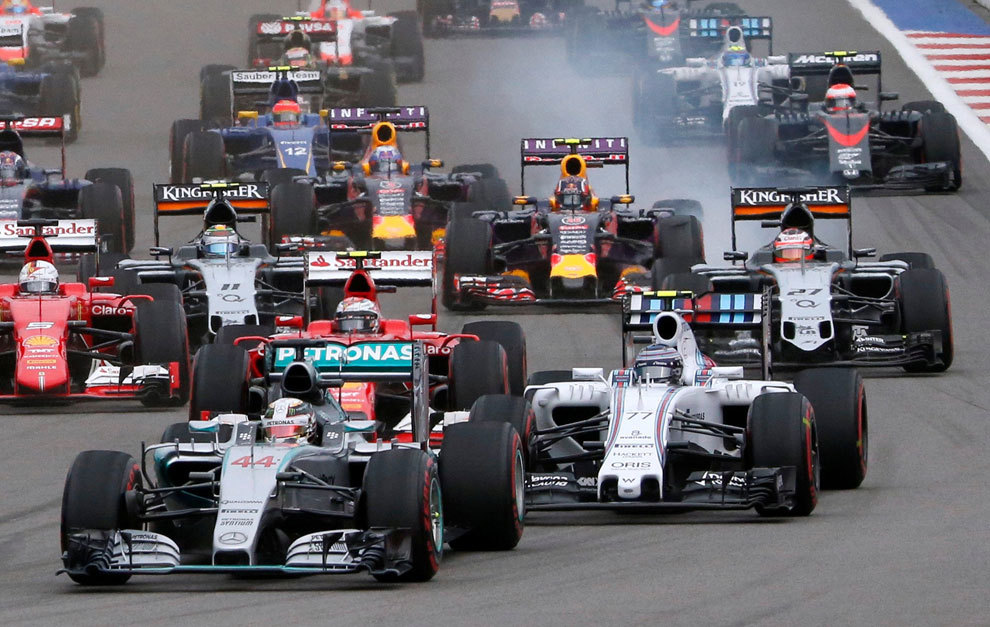 Formula One drivers start the 2015 Russian F1 Grand Prix.