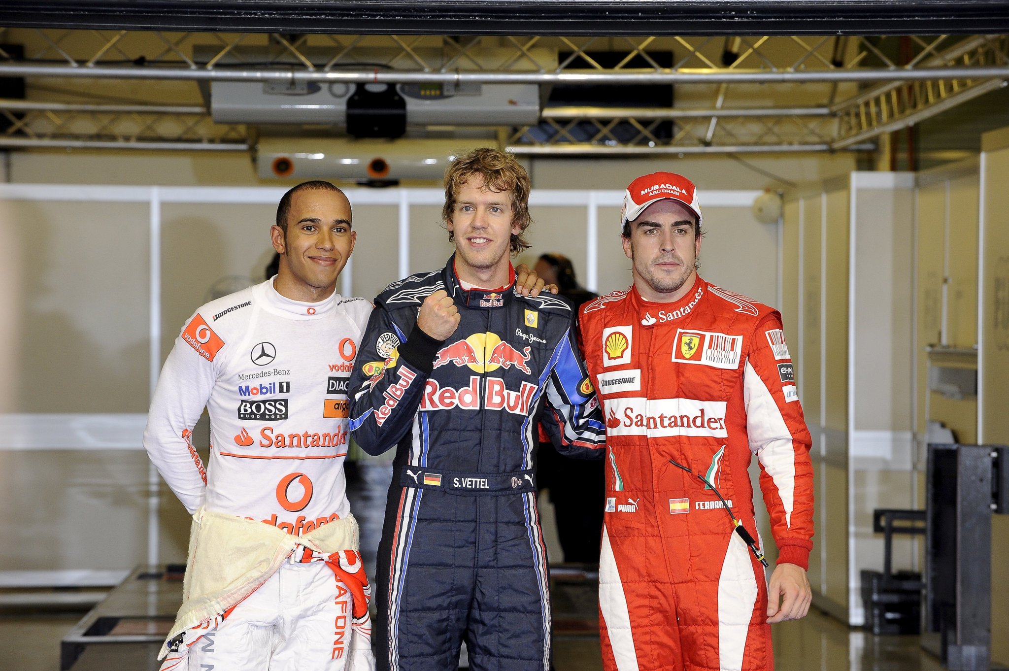Hamilton, Vettel y Alonso en Abu Dabi 2010