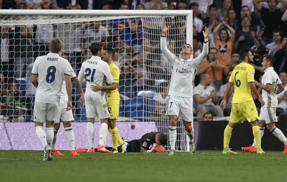 Decepcin del Real Madrid en el partido contra el Villarreal