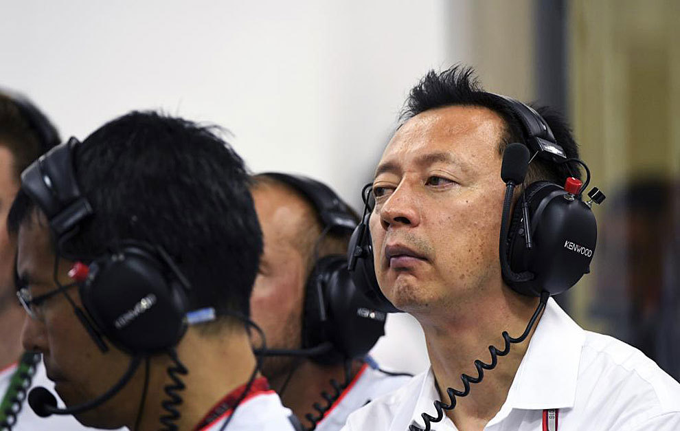 El director del proyecto de Honda en la F1, Yusuke Hasegawa, durante...