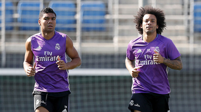 Casemiro y Marcelo, en un entrenamiento con el Real Madrid en...