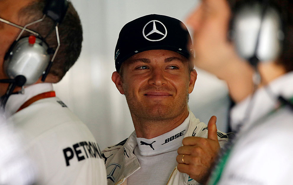 Nico Rosberg, sonriente en su box