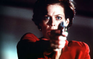 Sigourney Weaver ser la villana de 'Marvel's The Defenders'