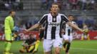 Lichtsteiner, celebrando un gol con la Juventus.