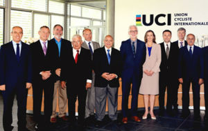Miembros del Comit Director de la Unin Ciclista Internacional.