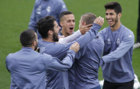 Los jugadores del Madrid, en el entrenamiento.