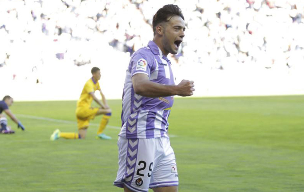 Jose celebrando un gol en el Estadio Jos Zorrilla