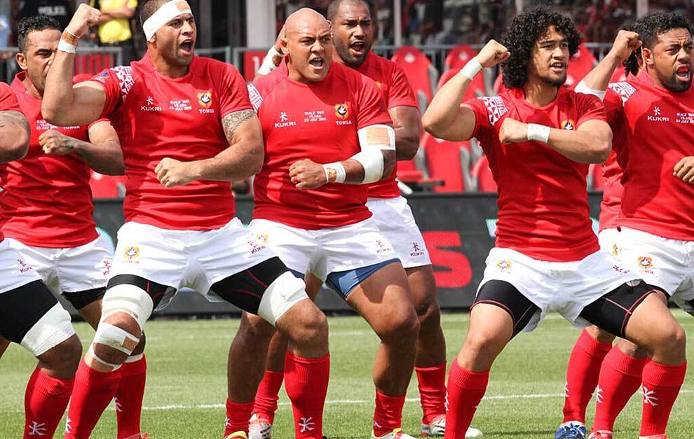 La seleccin de Tonga ejecuta el &apos;Sipi Tau&apos; durante la Pacific Cup