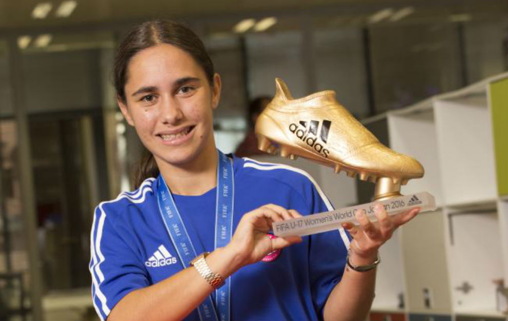 Fútbol Femenino: Navarro, la nueva estrella del fútbol femenino nacional Marca.com