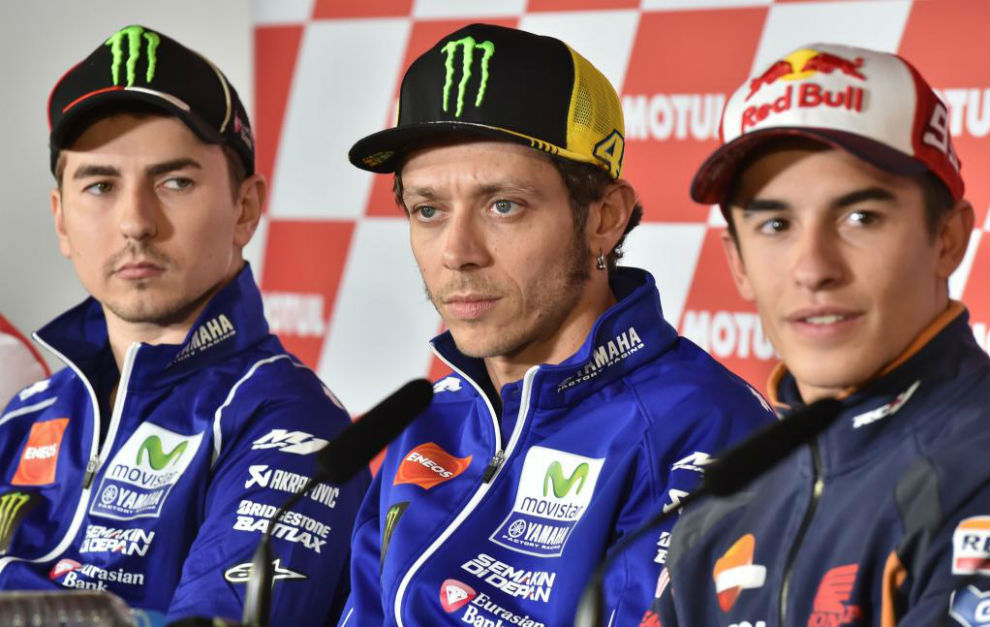 Lorenzo, Rossi y Márquez, durante una rueda de prensa de 2015.