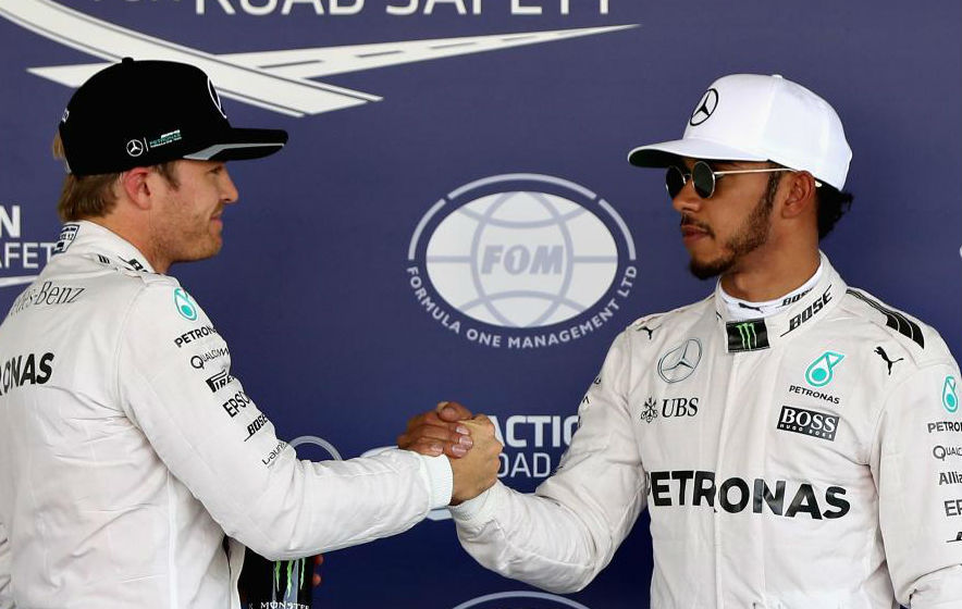 Rosberg y Hamilton se saludan tras la calificacin del GP de Mxico.