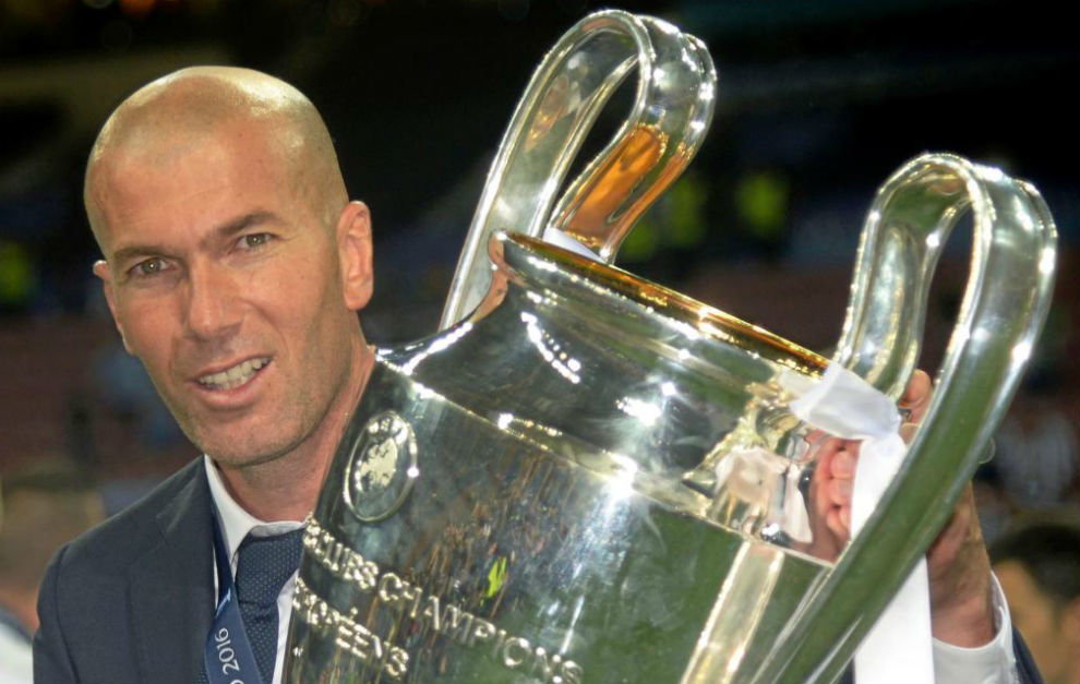 Zidane levanta la Champions ganada en Miln