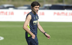 Marcelino, en un entrenamiento en su etapa en el Villarreal.