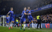 Diego Costa, Cahill y Marcos Alonso celebran el gol del delantero.