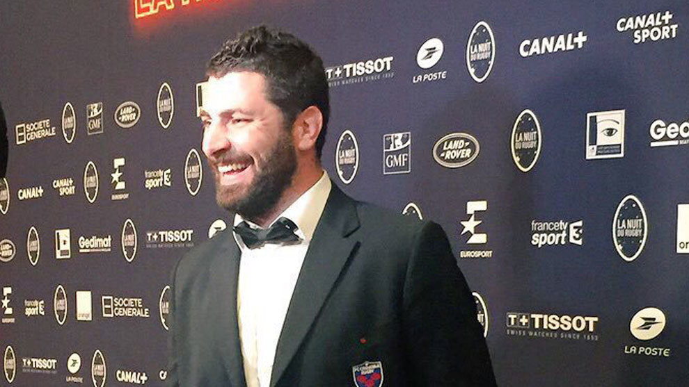 Jonathan Best durante una gala de premios de rugby