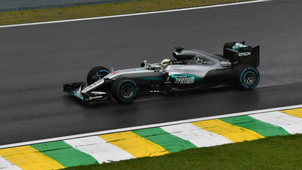 Lewis Hamilton, ganador del GP de Brasil.