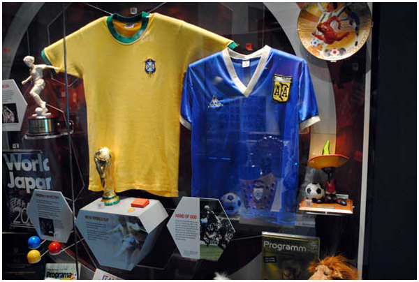¿Dónde están las camisetas más importantes de la historia del fútbol? - Marca.com