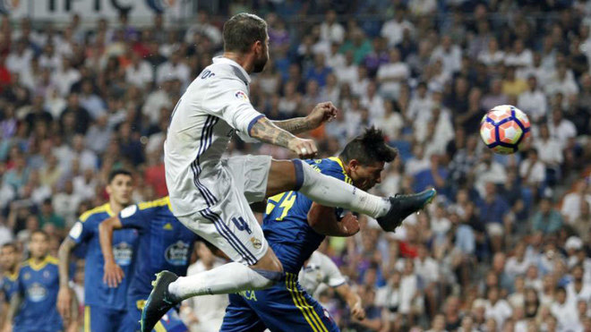 fiesta Lirio Mala suerte Real Madrid: Sergio Ramos pide dos millones de euros por sus botas |  Marca.com