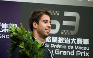 Flix da Costa, en el podio del Circuito da Gua.