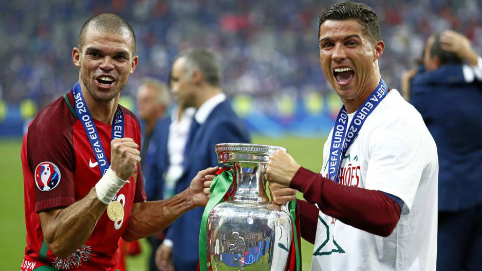 2016 final euro Ronaldo Out