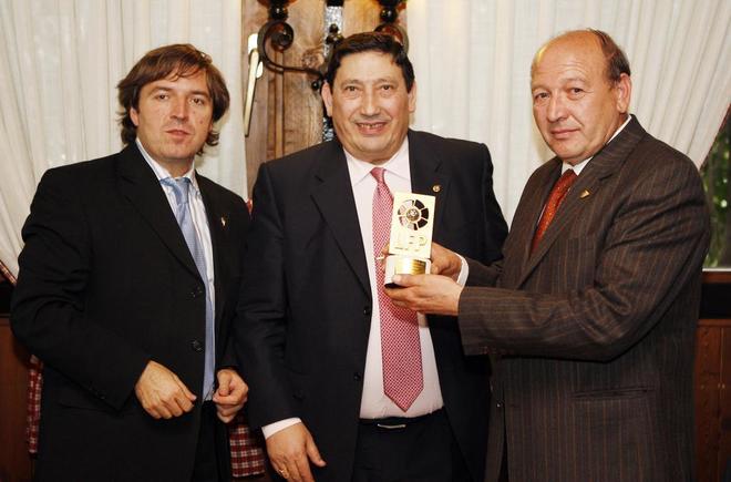 Pedro Martnez Bravo en una de las ocasiones que fue premiado por la...