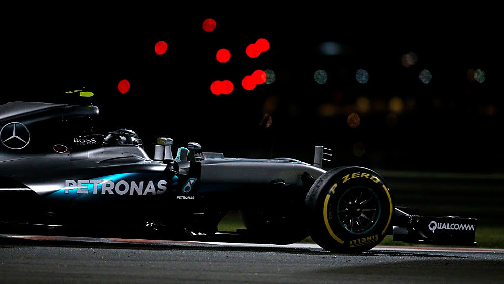 Nico Rosberg, bajo la noche de Abu Dabi