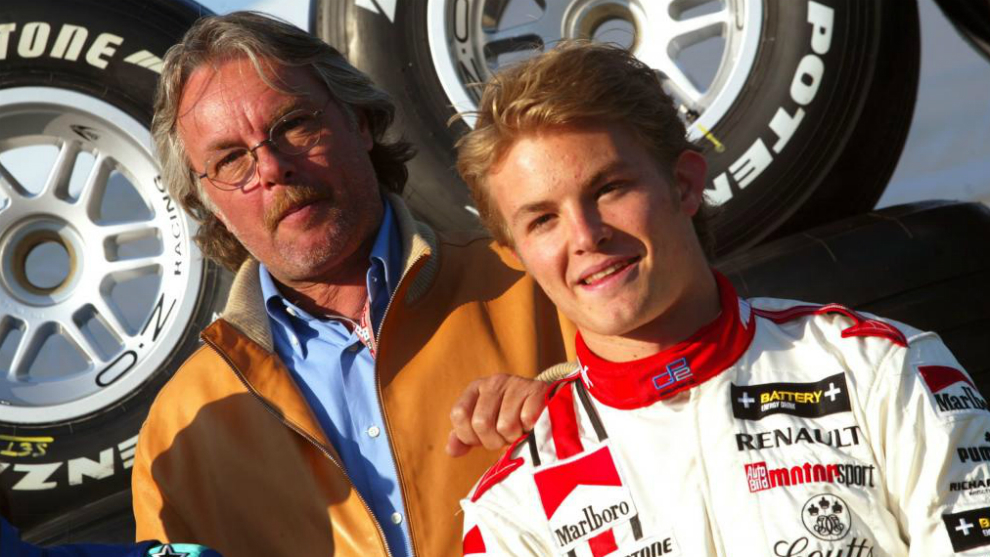 Nico, junto a su padre, en 2005, cuando gan el ttulo de la GP2