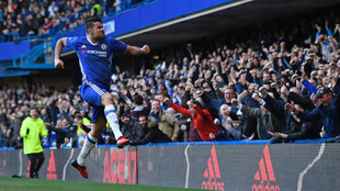 Diego Costa celebra el tanto del triunfo del Chelsea.
