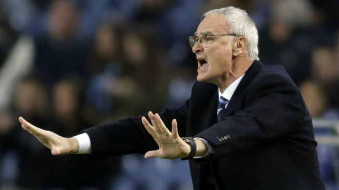 Claudio Ranieri, en un partido con el Leicester.