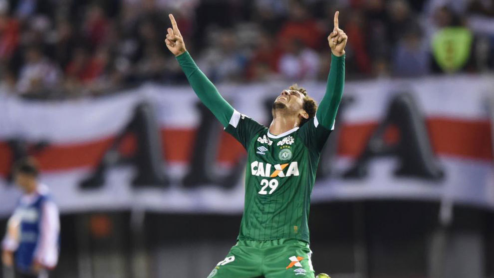 Neto celebra un gol con el Chapecoense.