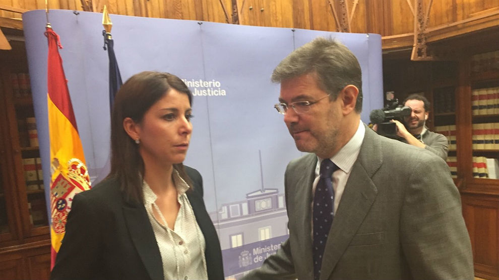 Anna Gonzlez y Rafael Catal, esta maana en el ministerio de...