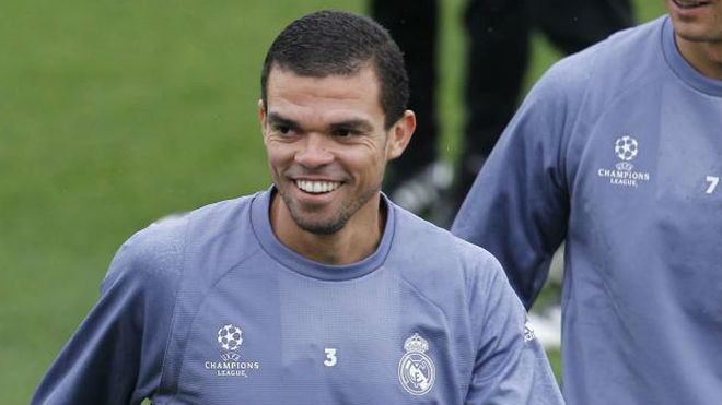 Pepe, durante un entrenamiento del Real Madrid