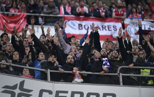 Los Ultra Sur en el partido de Copa ante el Sevilla