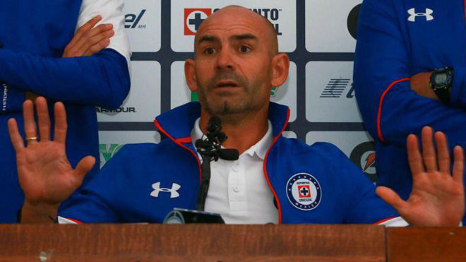 Paco Jmez, en su presentacin con Cruz Azul.