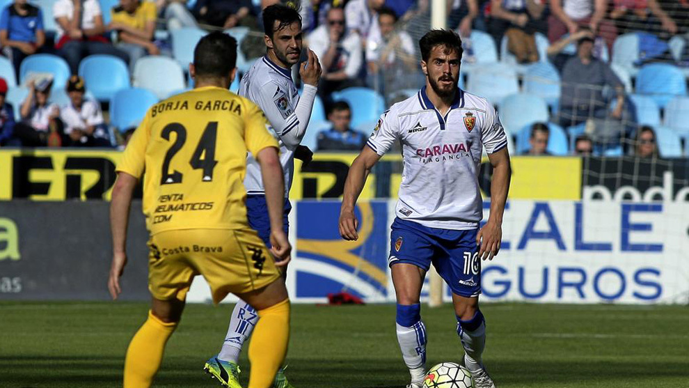 Zaragoza y Girona, durante la temporada 2015-16.