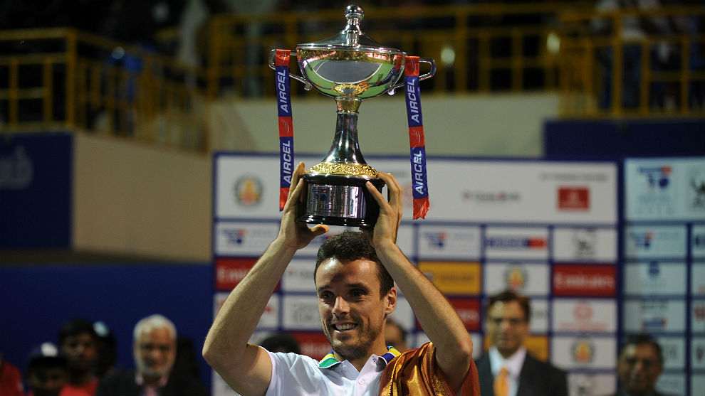 Roberto Bautista levanta el trofeo de Chennai, el quinto torneo ATP en...
