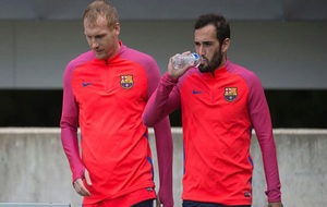 Mathieu y Aleix, en un entrenamiento del Barcelona.