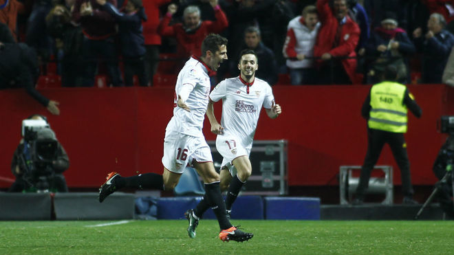Jovetic celebra el gol que le hizo al Madrid en Liga.