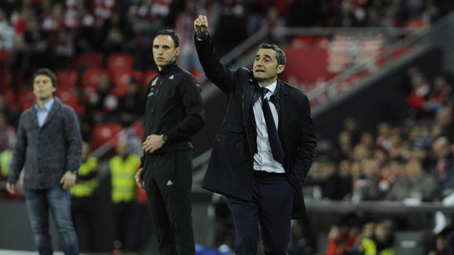 Valverde, en un momento del partido contra el Sporting.