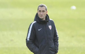 Valverde, durante un entrenamiento con el Athletic