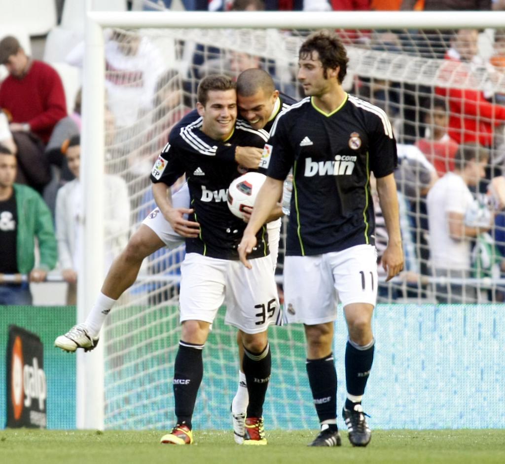 Nacho en Mestalla en su debut en 2011