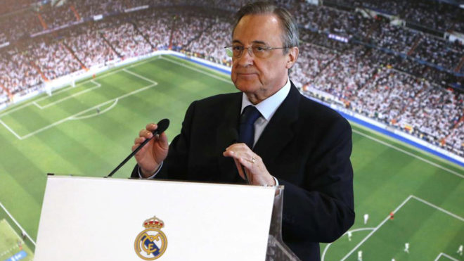 El presidente del Real Madrid durante una rueda de prensa.