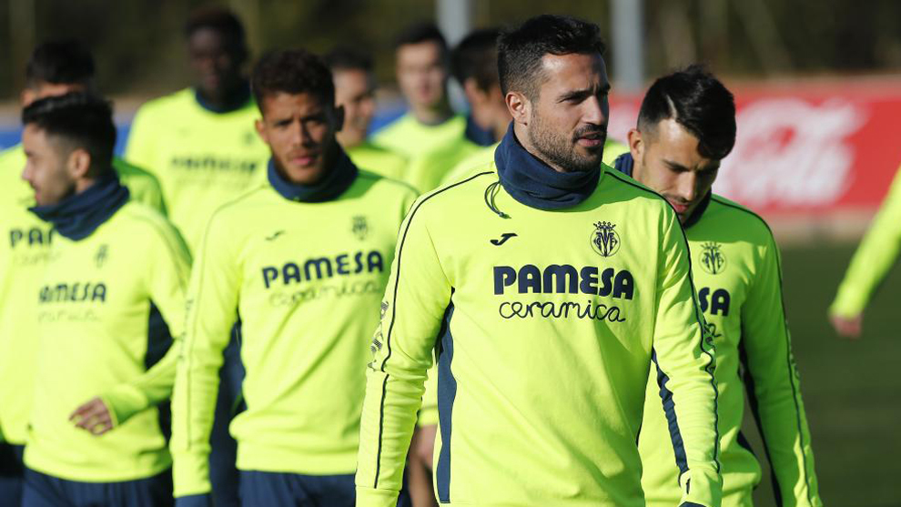 Mario Gaspar durante una sesin de entrenamiento con el Villarreal