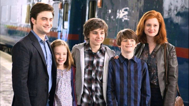 Harry, Ginny y sus tres hijos en el final de &apos;Harry Potter y las...
