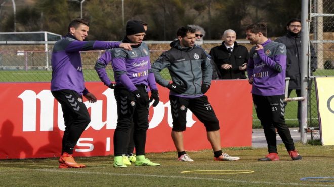 Los jugadores del Valladolid durante un entrenamiento
