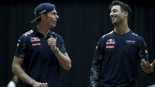 Max Verstappen y Daniel Ricciardo, pilotos de Red Bull