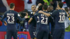 Los jugadores del PSG celebran uno de los goles de la ida.