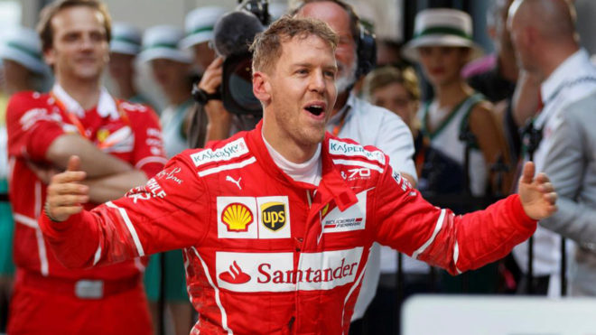 Vettel celebra su victoria en Australia.