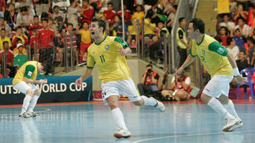 Neto celebra el gol que dio a Brasil el Mundial ante Espaa en 2012